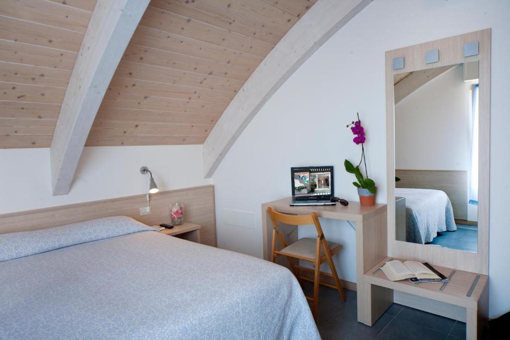 Hotel Norma Misano Adriatico Room photo
